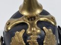 Preußen, Pickelhaube alter Art mit eckigem Vorderschirm und Reserveadler. Wohl zusammengestelltes Stück aus originalen Teilen mit guter Substanz