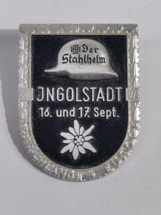 Bundesrepublik Deutschland , Blechabzeichen mit aufgesetztem Stahlhelm " Der Stahlhelm, Ingolstadt 16. und 17. Sept. 1918 - 1978 "