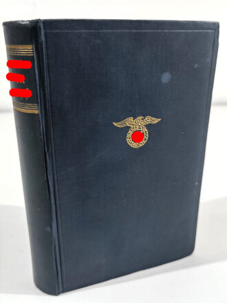 Adolf Hitler " Mein Kampf". Blaue Ganzleinenausgabe von 1935, das Führerbildhat sich etwa zur hälfte von der Bindung gelöst