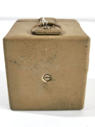 Batteriekasten ( Behälter für Stromquelle) unter anderem zum Entfernungsmesser 36. Originallack