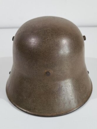 1.Weltkrieg, Stahlhelm Modell 1916. Getragenes Stück, in allen Teilen Original