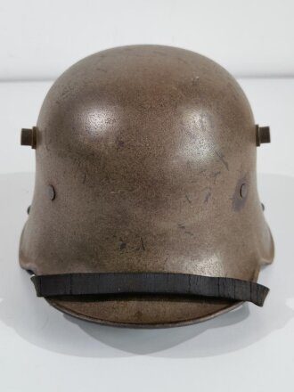 1.Weltkrieg, Stahlhelm Modell 1916. Getragenes Stück, in allen Teilen Original