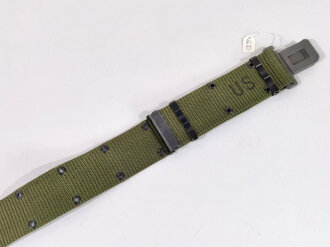 U.S. 1988 dated belt, Nylon LC-2, size medium