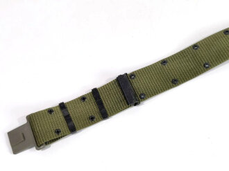 U.S. 1983 dated belt, Nylon LC-2, size medium