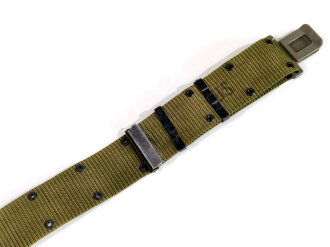 U.S. 1983 dated belt, Nylon LC-2, size medium