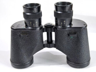 U.S. 1943 dated 6 x 30 Binocular M3 with cvase, carrying  M17. Very good condition