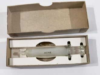 U.S.WWII medical department hypodermic syringe, unused in original box