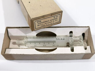 U.S.WWII medical department hypodermic syringe, unused in...