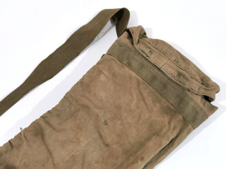 U.S.1944 dated bag, carrying, M6. For Bazooka rockets. Used, uncleaned