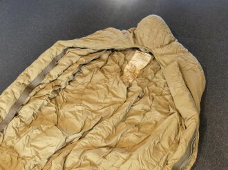 U.S. Sleeping bag, Mountain, M-1949. Used, zipper defect