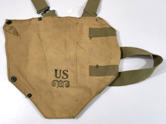 U.S. WWII gas mask bag M2A2, unused