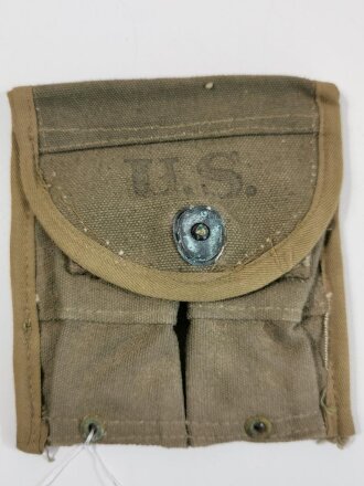 U.S. 1945 dated pouch, magazine, M1 Carbine