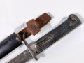 1.Weltkrieg Grabendolch mit  Scheide, Hersteller "F. Koeller & Co" . gereinigtes Stück, die Scheide original lackiert