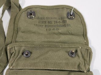 U.S. 1945 dated Carrier, Grenade 3 pocket, unused, OD