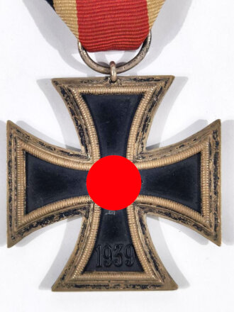 Eisernes Kreuz 2. Klasse 1939 mit Bandabschnitt,...