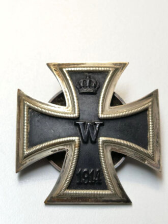 Eisernes Kreuz 1. Klasse 1914 an Schraubscheibe. Keine Herstellerstempelung, Fertigung aus den 30iger Jahren. Magnetisch, dreiteilig