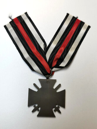 Ehrenkreuz für Frontkämpfer mit Hersteller G1 und Verleihungsurkunde eines Kanzleiassistenten aus Frankfurt a/M