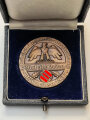 Reichsnährstand München 1937, Blut und Boden, bronzene Siegermedaille " Tabak "im Etui, Durchmesser 37 mm, sehr guter Zustand