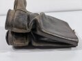 Paar Stiefel für Mannschaften der Wehrmacht, sogenannte " Knobelbecher" Ungereinigte Kammerstücke, Sohlenlänge 30,5cm, Variante ohne genagelte Sohle, Leder weich