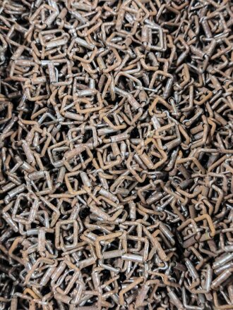 Metallbeschlag Eisen. 18 mm Breite.Sie erhalten zehn ( 10 ) Stück