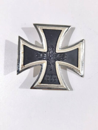 Deutschland nach 1945, Eisernes Kreuz 1. Klasse 1939 in der Ausführung nach dem Ordensgesetz von 1957. Dreiteilig und magnetisch