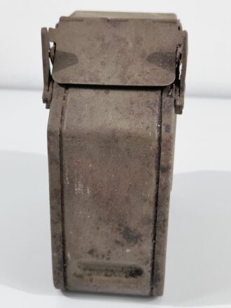 Patronentaschen 36 Wehrmacht . Originallack, ungereinigtes Stück