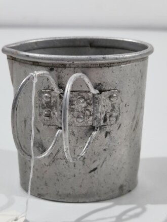1.Weltkrieg, Trinkbecher aus Aluminium datiert 1914