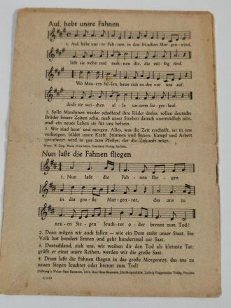 "Nun laßt die Fahnen fliegen" Pflichtlieder der Schulen im Elsaß 1944, 8 Seiten, DIN A5, Stark gebraucht