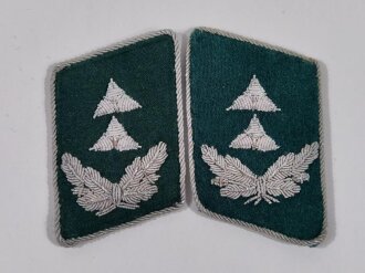 Luftwaffe, Paar Kragenspiegel für einen Beamten, rückseitig mit Kleberesten