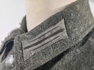 Heer, Feldbluse für Mannschaften Modell 1943. Getragenes Kammerstück in gutem Gesamtzustand, der Adler vermutlich neuzeitlich vernäht