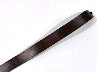 Koppelriemen aus der Zeit des III.Reich, braunes Leder , unterfüttert, Gesamtlänge 95cm