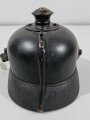 Umbau einer Pickelhaube für Mannschaften als Feuerwehrhaube