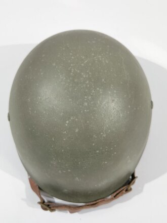 Portugal, Stahlhelm Modell 1940 in gutem Zustand. Originallack ?