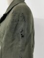 Waffen SS ?, Feldbluse für einen Offizier Modell 1944. Eigentumstück , das Innenfutter im Fischgrätmuster. Getragenes Stück, diverse kleinere Reparaturen, Mottenschäden. Kein Effektensitz erkennbar