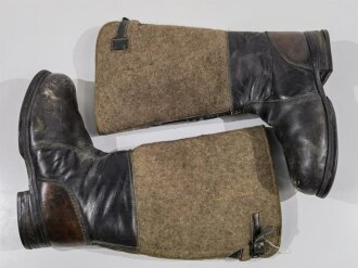 Paar Winterstiefel Wehrmacht, Filz mit geschwärztem...