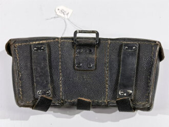Patronentasche zum K98 Wehrmacht ( für 6 Ladestreifen). getragenes Stück mit Reichsbetriebsnummer