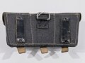 Patronentasche zum K98 Wehrmacht ( für 6 Ladestreifen). getragenes Stück mit Reichsbetriebsnummer