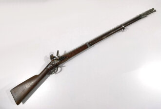 Frankreich,Steinschlossgewehr  ähnlich Typ 1816/21 ,Kaliber 17,6 mm, Gesamtlänge 137 cm, Gewicht 3,96 kg, Laufmarkierung ELG ,Schloßmarkierung Modell  Royal St.Etienne schlecht lesbar, alle Metallteile gemarkt, eventuell für einen deutschen Kleinstaat ,