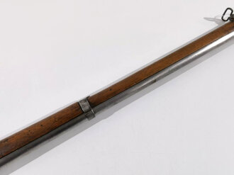 Frankreich, Perkussionsgewehr ähnlich Typ 1816/21, Kaliber 17,4 mm, Gesamtlänge 140 cm, Gewicht 4 kg, Laufmarkierung 1816,1821,Schloßmarkierung  schlecht lesbar, alle Metallteile gemarkt, eventuell für einen deutschen Kleinstaat,  Hahn ergänzt