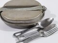 U.S. 1943 dated mess kit with eating utensils
