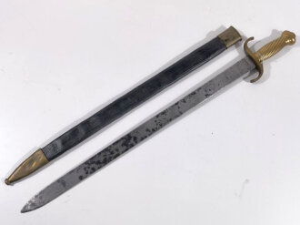 Preussen, Artillerie Faschinenmesser  Modell 1849,  ungekürztes Kammerstück, Klinge fleckig,verschiedene Truppenstempel auf der Parierstange und Mundblech,Klingenrücken FW 49 markiert, Solinger Hersteller S & K,