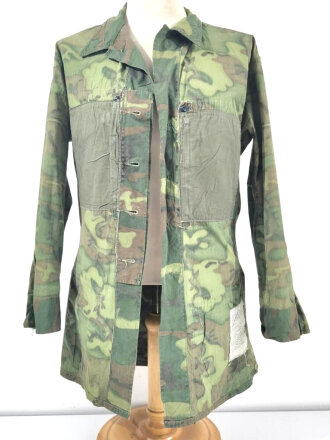 Army of the Republic of Vietnam (ARVN) Airborne Division coat, camouflage pattern, size medium regular. Used, good condition