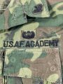 Army of the Republic of Vietnam (ARVN) Airborne Division coat, camouflage pattern, size medium regular. Used, good condition