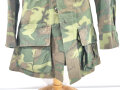 Army of the Republic of Vietnam (ARVN) Airborne Division coat, camouflage pattern, size medium regular. Used, good condition