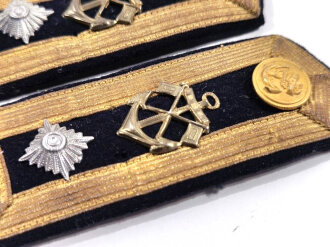 Kriegsmarine, Paar Schulterstücke für einen Obersignalleutnant