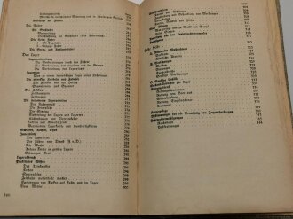 "Pimpf im Dienst" Ein Handbuch für das Deutsche Jungvolk in der HJ", datiert 1934, 348 Seiten, stark gebraucht