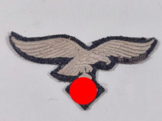 Luftwaffe, Brustadler für Mannschaften, leicht getragenes Stück,  rückseitig mit Kleberesten