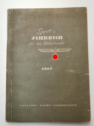 "Sport Jahrbuch für die Wehrmacht 1942", ca. 179 Seiten, gebraucht