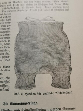 "Die deutsche Mutter und ihr erstes Kind" datiert 1934, DIN A5, gebraucht