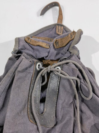 Luftwaffe, Rucksack datiert 1941. getragenes , zum Teil repariertesStück